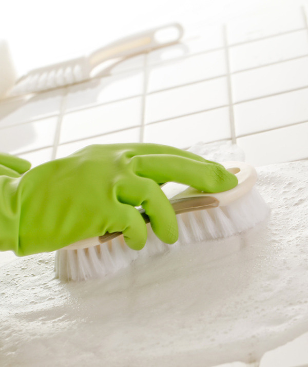 How To Clean Bathroom Tiles