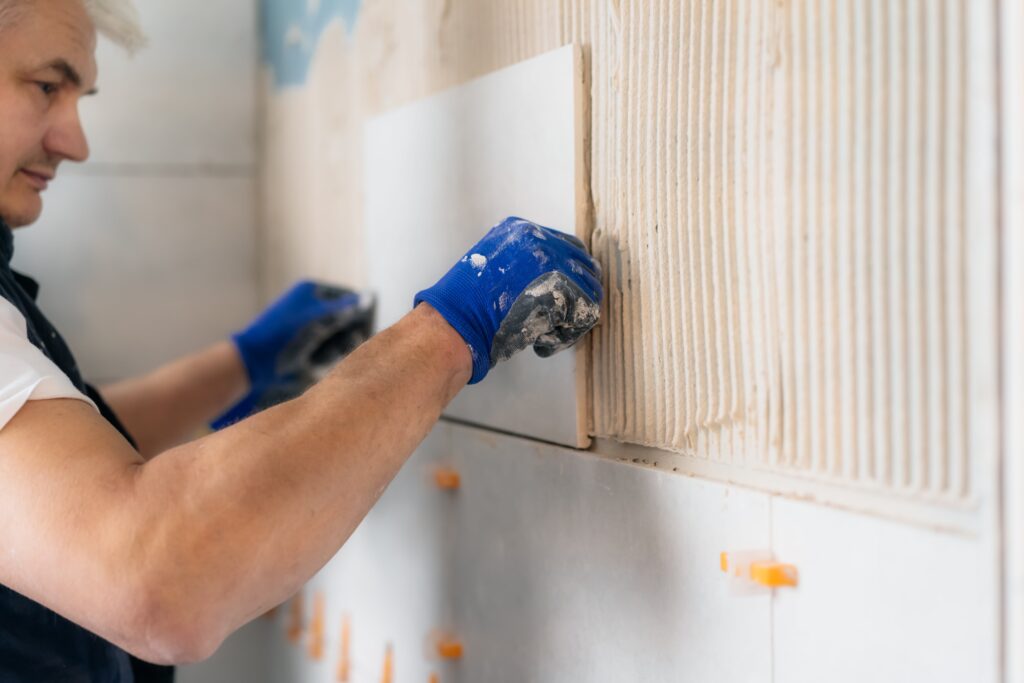 expert-tiling-bathroom