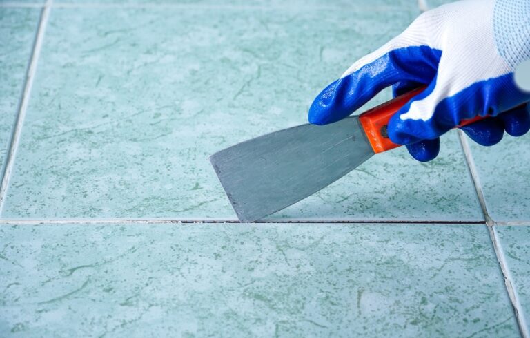 How to Remove Bathroom Tiles (in 5 Easy Steps) | Boro Bathrooms