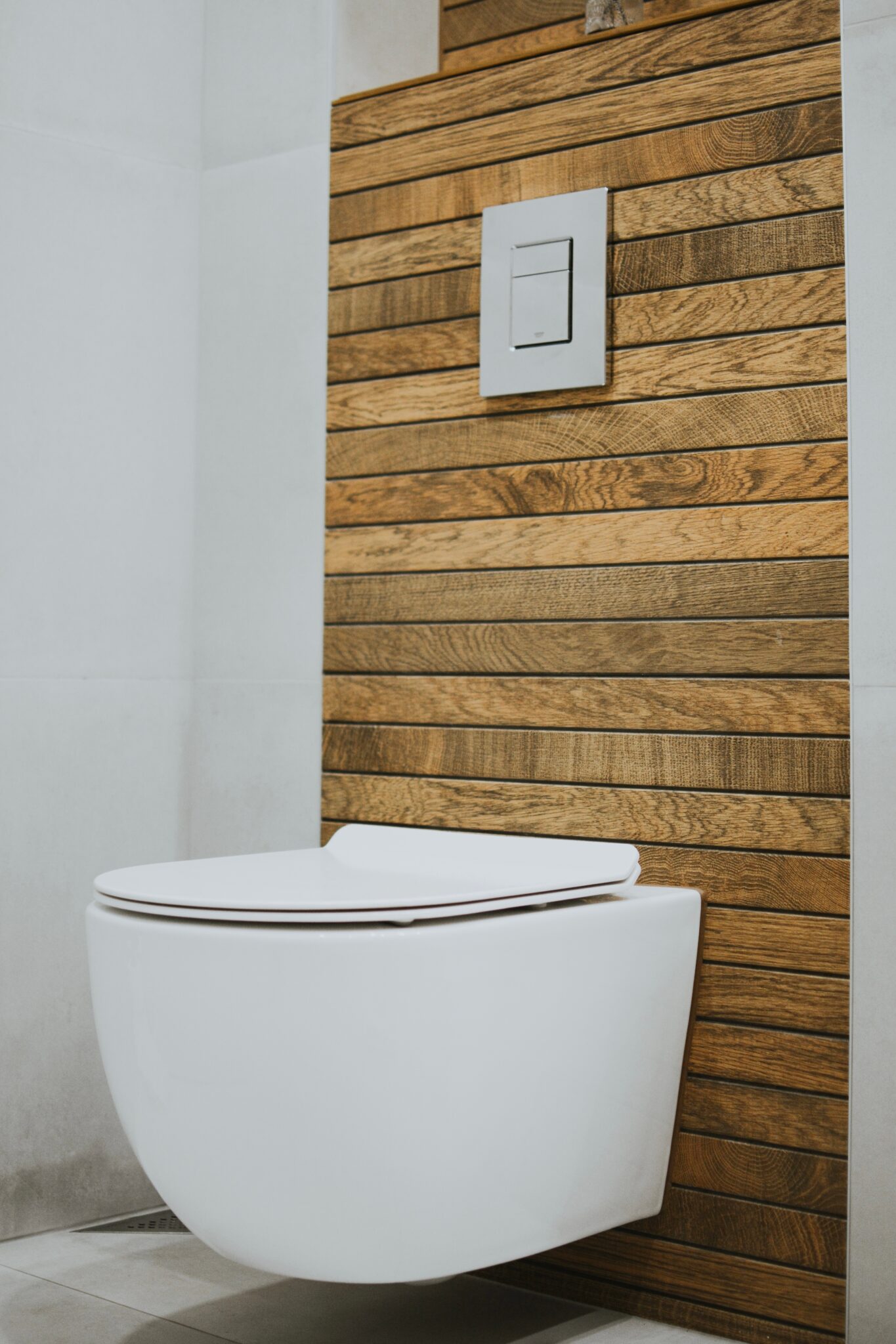What Is A Rimless Toilet? And What Are The Pros and Cons? | Boro Bathrooms